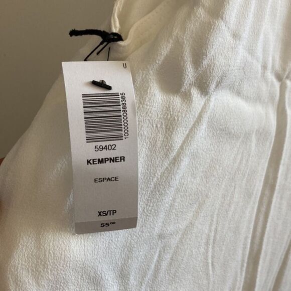 NEW Aritzia‎ Kempner tie-black crepe blouse in white - Picture 3 of 5